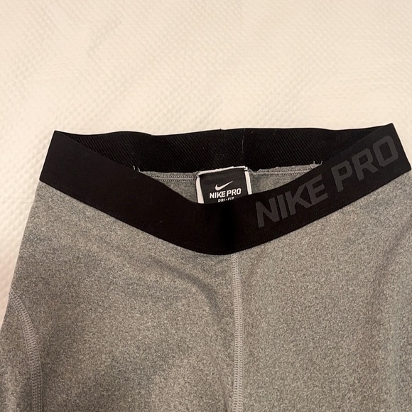 Nike Pro Dry Fit Leggings - Picture 6 of 9